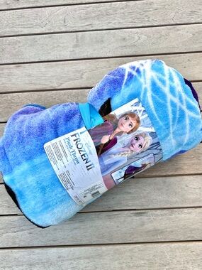 Disney Frozen II Throw Blanket Set ❄️ Elsa Anna Popsockets Gift